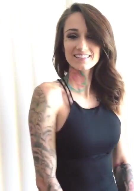 Hot Chicks With Tattoos Cute Dress Porn Video Nezyda