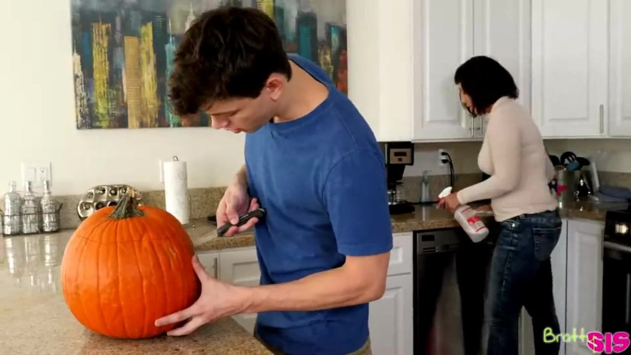 Pumpkin Fuck Aubrey Sinclair Porn Video Nezyda