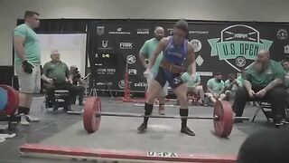 Stefanie Cohen - 235kg/518lbs at 119.4lbs bw - for a new all time world record deadlift AND total - Hard Bodies