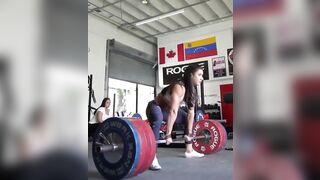 Stefanie Cohen - 210kg/462lbs x 7 - Hard Bodies