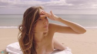 Katya Clover: Clover outstanding naked in the beach public