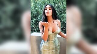 Kiss - Kim Kardashian