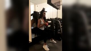 Kim Kardashian: Workout Part 2