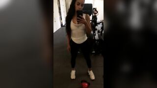 Kim Kardashian: Workout Attire