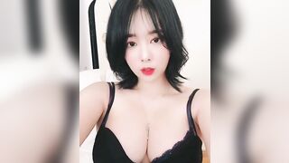 Korean Chicks: BitNara1105