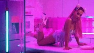 Tell me what you would do ♥️ - Ariana Grande