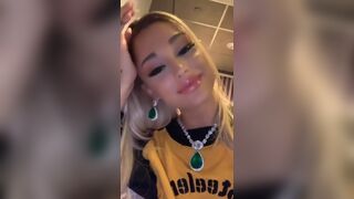Those wet lips ♥️ - Ariana Grande
