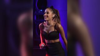 hot boobies ♥️ - Ariana Grande Tits