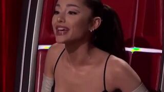 The Voice tonight - Ariana Grande Tits