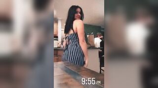 Twerking Goddess - Ariel Winter