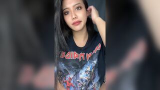 what did you say...you want to see my tits? ok - Asian Hotties