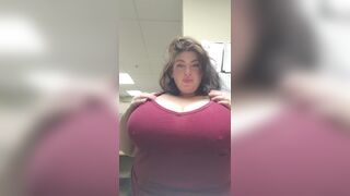Happy titty drop Thursday from my office ♥️ - BBW