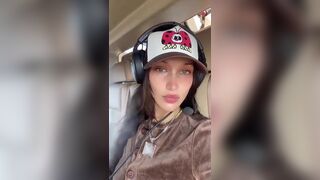 Helicopter selfie 2 - Bella Hadid