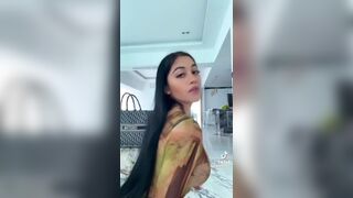 Jailyne’s Jiggles