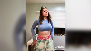 Cute PAWG in Sweats