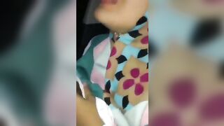 Hijabi: fingered in her car