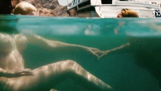 Horror Video Nudes: Kelly Brook and Riley Steele - Piranha 3D