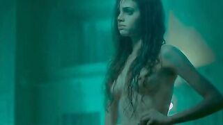 Horror Video Nudes: Loow Away India Eisley