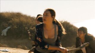 Horror Video Nudes: Alycia Debnam-Carey - Fear The Walking Dead