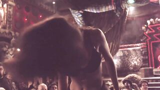 Horror Video Nudes: Salma Hayek - From Dusk untill Dawn