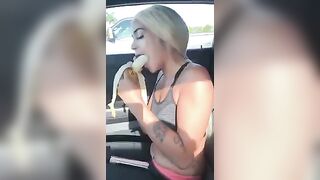 Sexy Honeys: Front seat banana engulfing