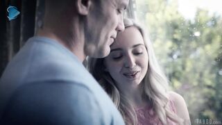 Lexi Lore - Daddy's Special Hug