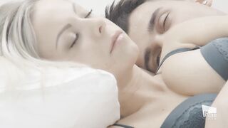 Sensual morning sex - Julia Parker