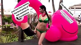 Helga Lovekaty: Green bikini