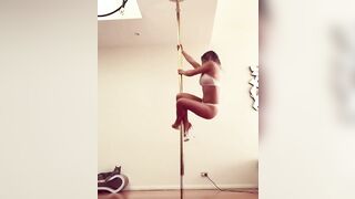 Sexy For Fitness: Pole dancer Dirdy Birdy
