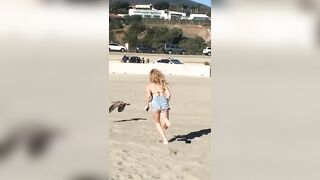 Celebrities: God i love Peyton List sooo much.