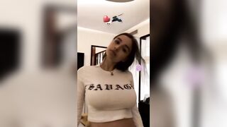 Celebrities: Oh god Sophie Mudd! So bouncy.
