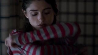 Celebrities: Natalia Dyer would be pleasure to use
