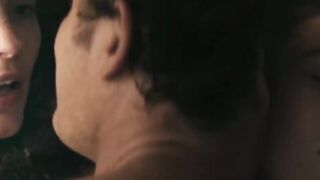 Celebrities: Blake Lively surely knows how to ride a cock
