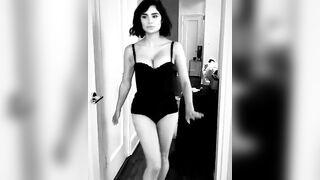 Celebrities: Diane Guerrero is just absolutely ridiculous