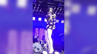 Celebrities: Dua Lipa is probably a pumping brute in daybed