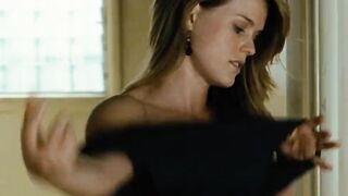 Celebrities: Alice Eve has 2 of the most good tits in the business