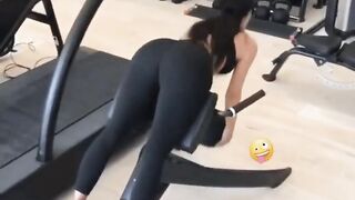 I could stare at Kim Kardashian's gigantic ass all day - Celebs