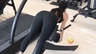 Celebrities: I could stare at Kim Kardashian's gigantic ass all day
