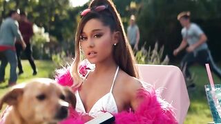 Celebrities: Ariana Grande is so damn cute and sexy at the same time