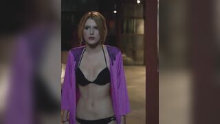 Celebrities: There's no thing like wanking to 18 year old Bella Thorne