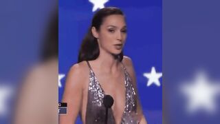 Turning on Gal Gadot's vibrating panties when she's on stage in front of the audience and cameras... - Celebs