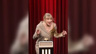 Celebrities: Cock crazed Taylor Swift treats your cock like the final supper...