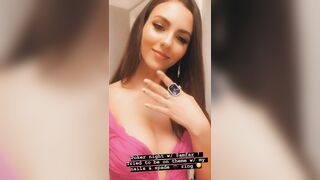Celebrities: Victoria Justice str8 up showing off her breasts. That close up...