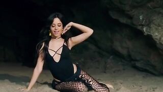 Celebrities: I at no time forget why I love and jerk a lot to Camila Cabello so much!