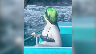 Celebrities: Billie Eilish boat jiggle - stabilized.