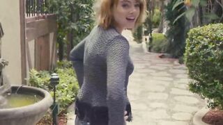 Emma Stone's ass is making me crazy, i wanna pound that ass so hard - Celebs