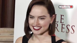 Daisy Ridley is so pretty. I wish I could stare into her eyes while she smiles at me and I cum inside her vagina - Celebs