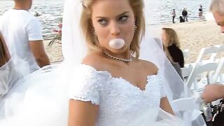 Margot Robbie must've looked so good kneeling down in her wedding dress and wrapping her lips around the best man's cock - Celebs