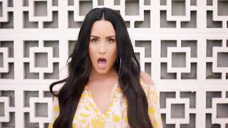 Celebrities: Demi Lovato Desires To Fuck