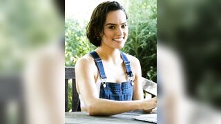 Celebrities: Daisy Ridley's smile is anything